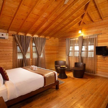 The Porcupine Castle Resort Madikeri Eksteriør billede