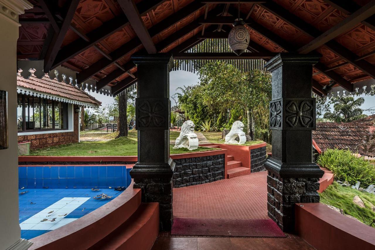The Porcupine Castle Resort Madikeri Eksteriør billede