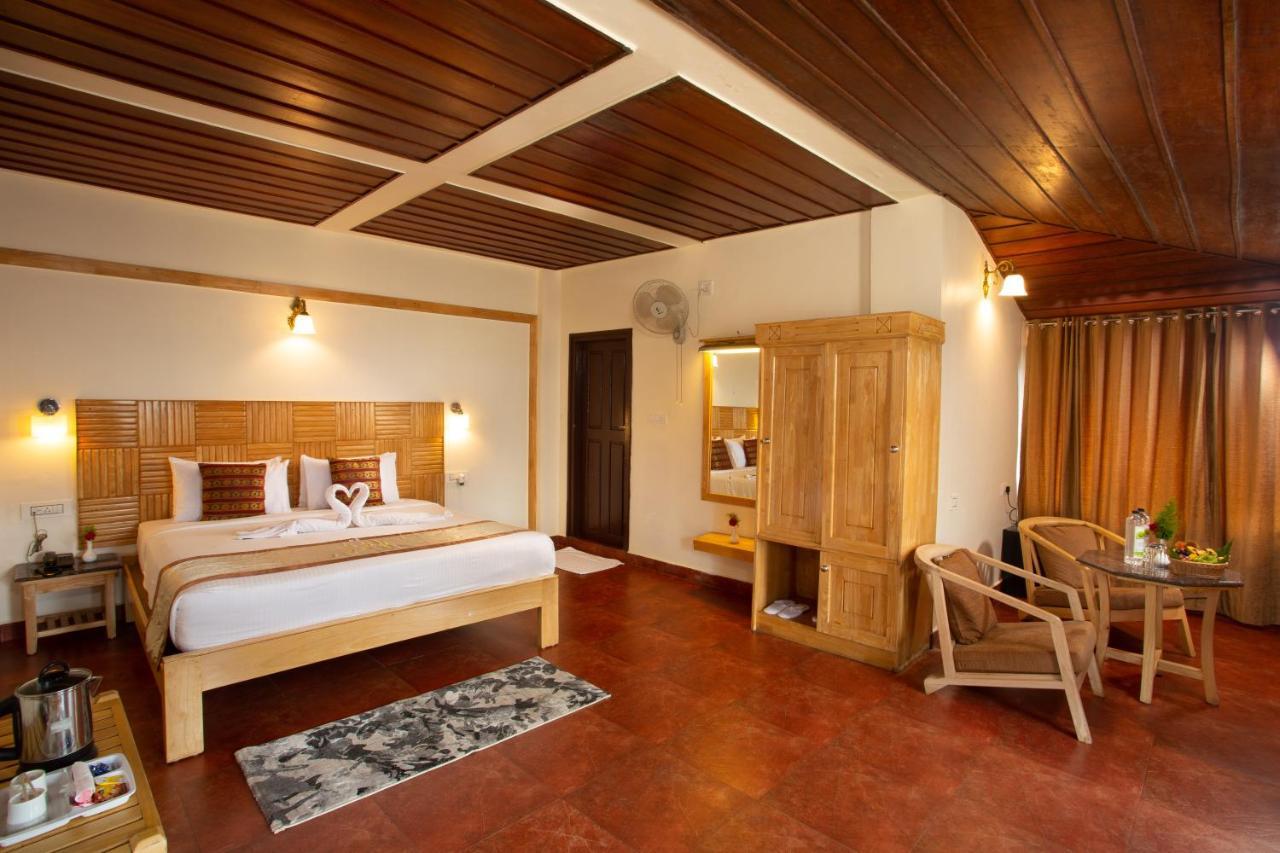 The Porcupine Castle Resort Madikeri Eksteriør billede
